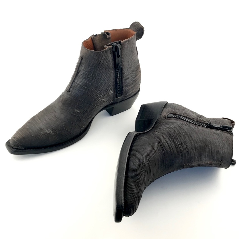 Frye Sacha Moto Shortie Ankle Bootie Sz 6 NWOT